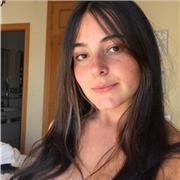 Clases adaptadas a lo que más se necesite en cada momento, al ser joven me puedo comunicar muy bien con los alumnos! Me encantaría
